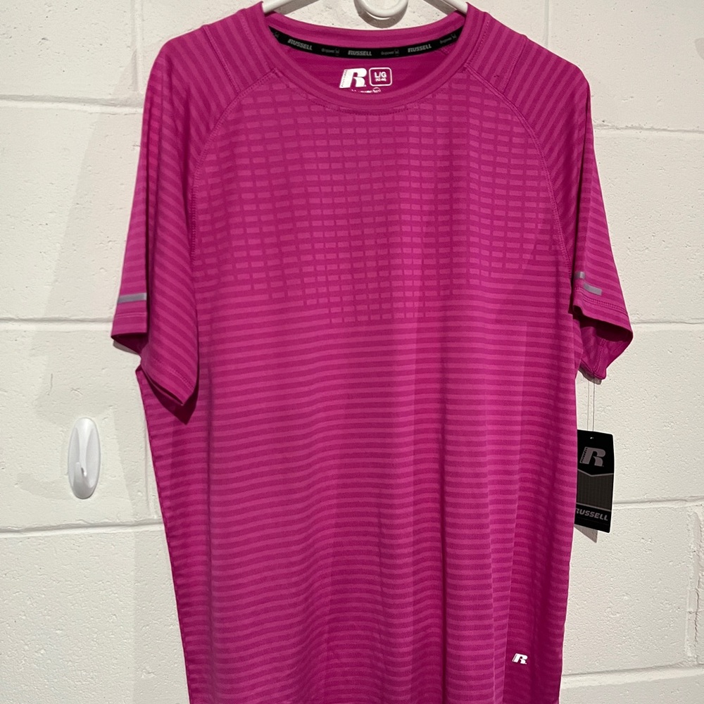 Unisex ,sportswear shirt new with tags